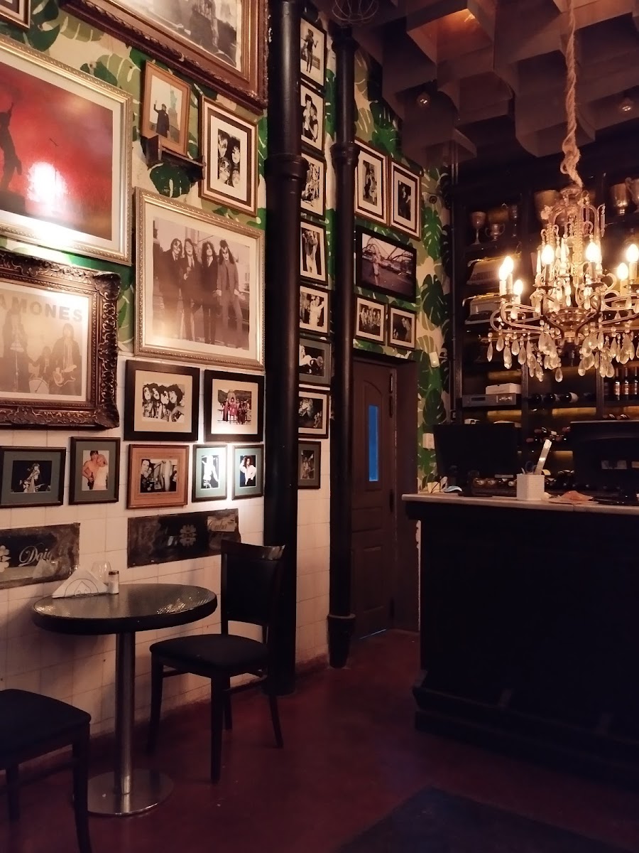 Animal Bar Con Fuego-4